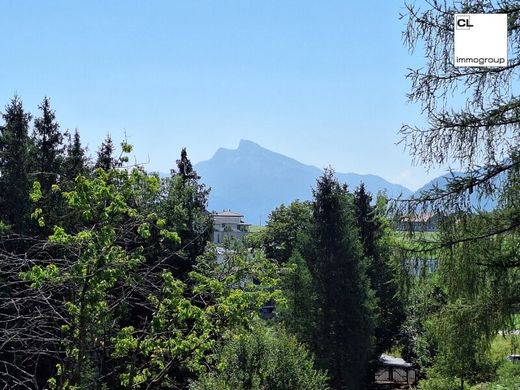 地皮  Mondsee, Politischer Bezirk Vöcklabruck