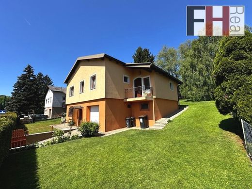 Luxury home in Tullnerbach-Lawies, Politischer Bezirk Sankt Pölten