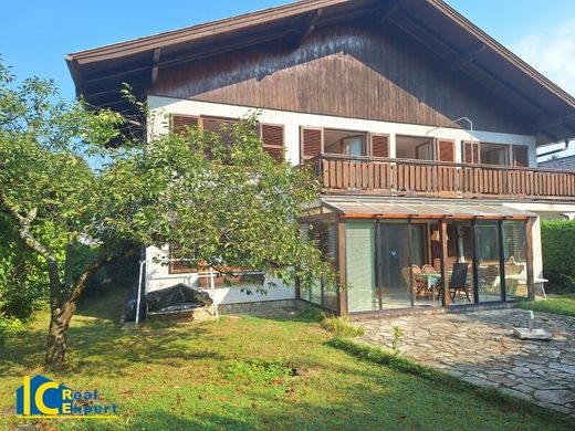 Luxury home in Breitenfurt bei Wien, Politischer Bezirk Mödling