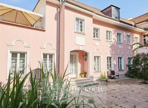 Piso / Apartamento en Stockerau, Politischer Bezirk Korneuburg
