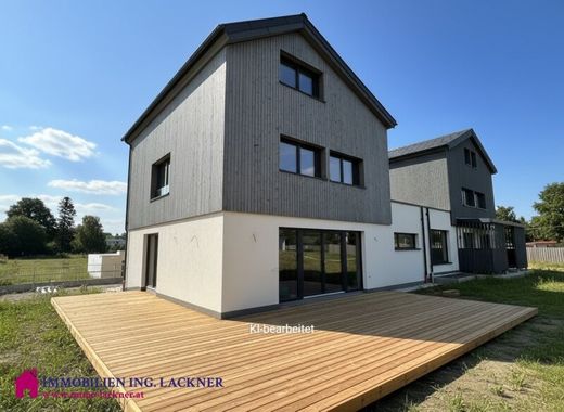 ‏בתי יוקרה ב  Neukirchen an der Vöckla, Politischer Bezirk Vöcklabruck