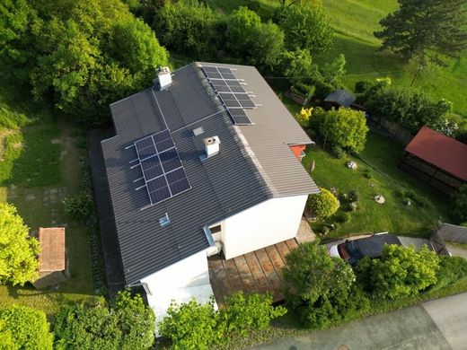 Luxus-Haus in Bad Tatzmannsdorf, Politischer Bezirk Oberwart