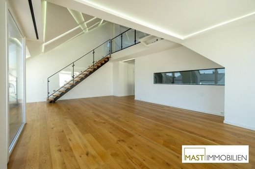 Piso / Apartamento en Stockerau, Politischer Bezirk Korneuburg