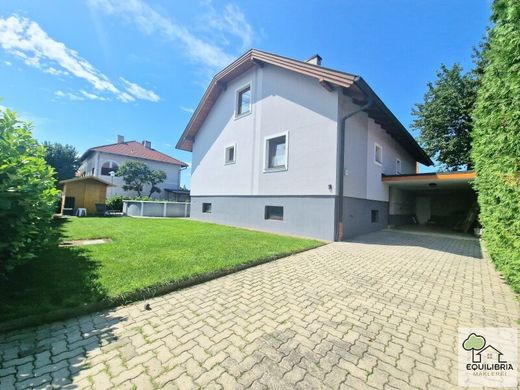 Luxus-Haus in Kottingbrunn, Politischer Bezirk Baden