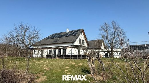 Luxury home in Grossmürbisch, Politischer Bezirk Güssing
