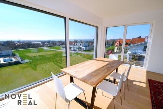 Luxury home in Neusiedl am See, Politischer Bezirk Neusiedl am See
