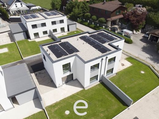 Luxury home in Laakirchen, Politischer Bezirk Gmunden