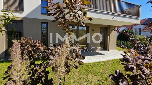 Apartment in Leopoldsdorf, Politischer Bezirk Bruck an der Leitha