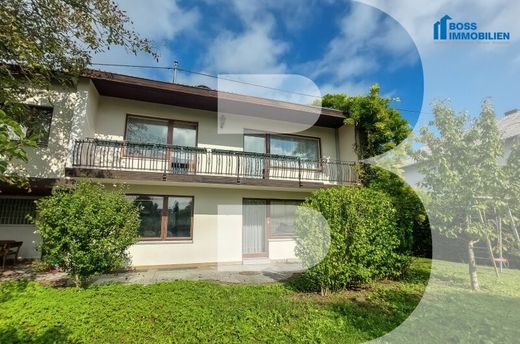 Luxe woning in Traun, Politischer Bezirk Linz-Land