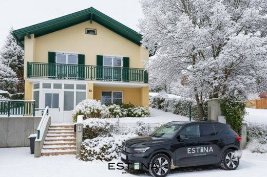 호화 저택 / Klosterneuburg, Politischer Bezirk Tulln