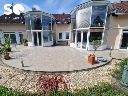 Villa Kőszegszerdahely, Vas megye