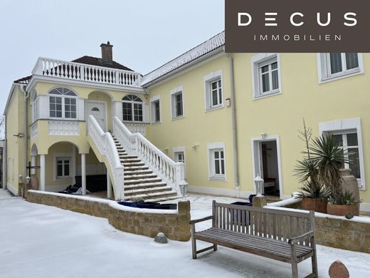 Luxury home in Achau, Politischer Bezirk Mödling