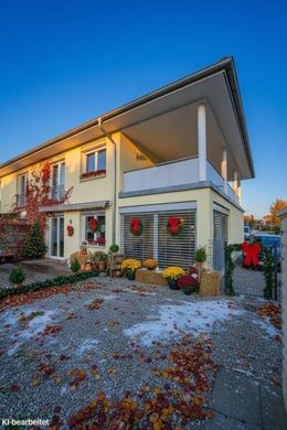 호화 저택 / Altach, Politischer Bezirk Feldkirch