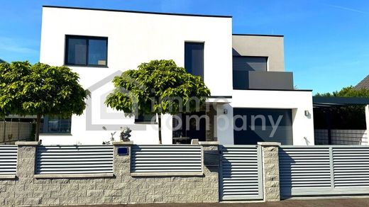 Lüks ev Götzendorf an der Leitha, Politischer Bezirk Bruck an der Leitha