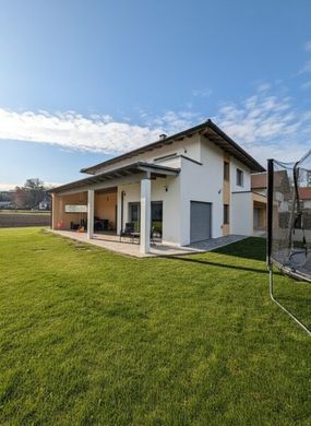 Luxe woning in Mauerkirchen, Politischer Bezirk Braunau am Inn