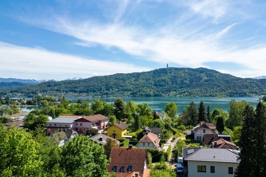 Terreno - Pörtschach am Wörthersee, Politischer Bezirk Klagenfurt Land