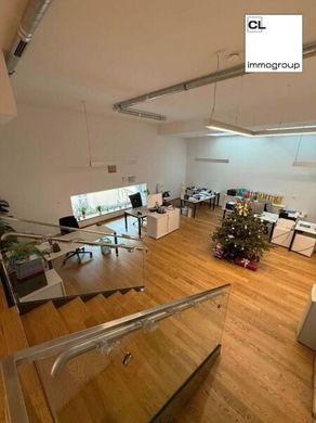 ウィーン
, Wien Stadtのオフィス