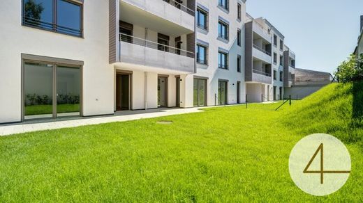 Apartment / Etagenwohnung in Deutsch-Wagram, Politischer Bezirk Gänserndorf