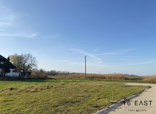 Terreno a Hennersdorf, Politischer Bezirk Mödling