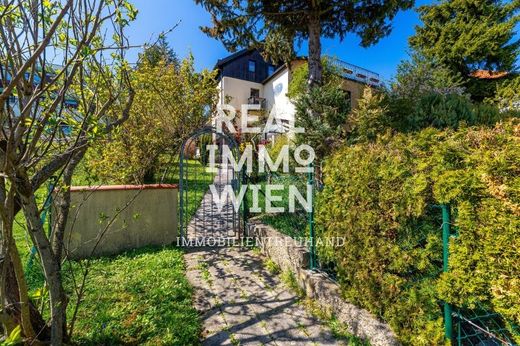 Villa a Klosterneuburg, Politischer Bezirk Tulln