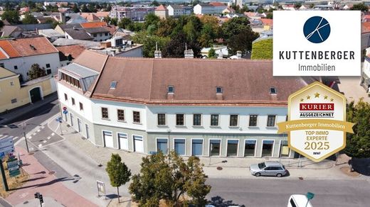 Escritório - Bruck an der Leitha, Politischer Bezirk Bruck an der Leitha
