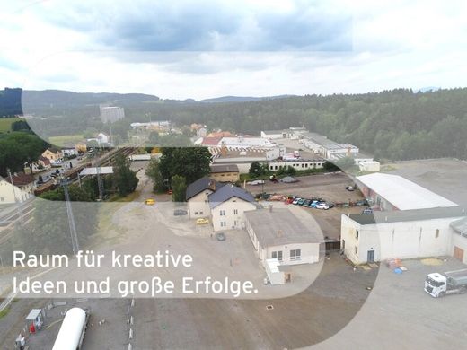 Střítež, Okres Český Krumlovの土地