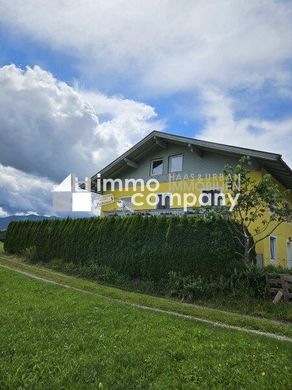 Luxury home in Saalfelden am Steinernen Meer, Politischer Bezirk Zell am See