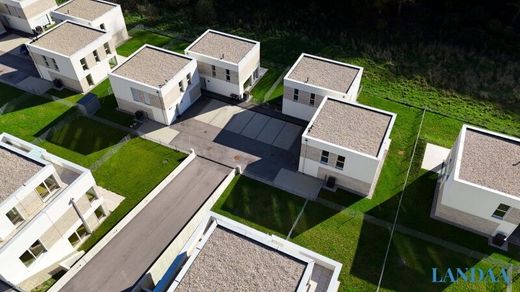 Luxury home in Klosterneuburg, Politischer Bezirk Tulln