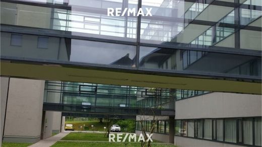 Büro in Vöcklabruck, Politischer Bezirk Vöcklabruck