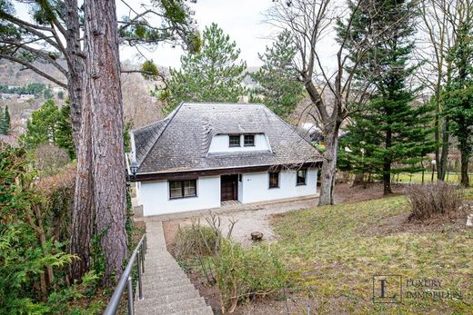 Land in Hinterbrühl, Politischer Bezirk Mödling