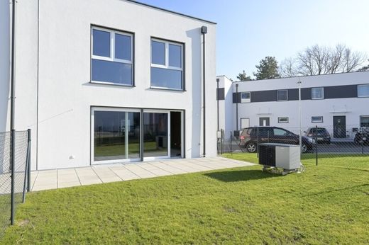 Luxus-Haus in Traiskirchen, Politischer Bezirk Baden