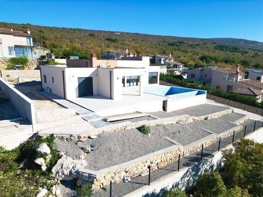 Villa - Stanišovi, Raša