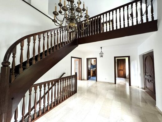 Villa in Baden bei Wien, Politischer Bezirk Baden