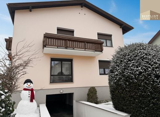 Luxury home in Bad Vöslau, Politischer Bezirk Baden