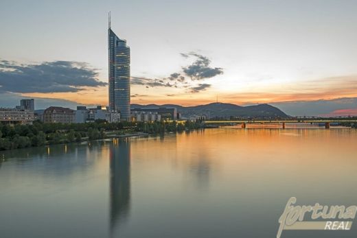 Ofis Viyana, Wien Stadt