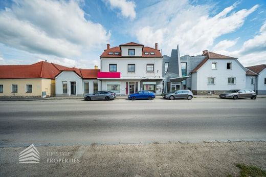 Luxe woning in Horn, Politischer Bezirk Horn