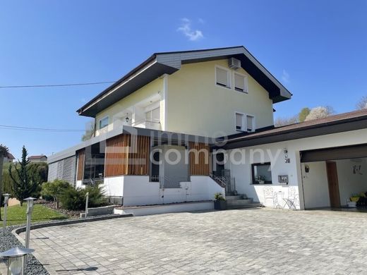 豪宅  Rogašovci, Občina Rogašovci