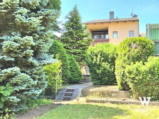 Casa di lusso a Stockerau, Politischer Bezirk Korneuburg