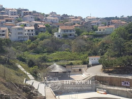 地皮  Vrbnik, Primorsko-Goranska