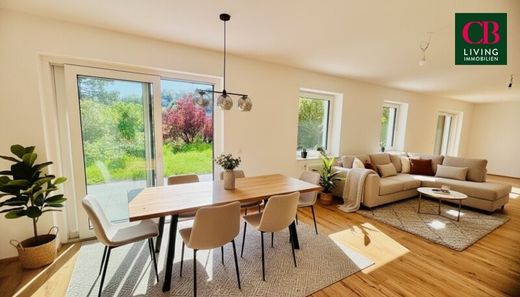 Grond in Klosterneuburg, Politischer Bezirk Tulln