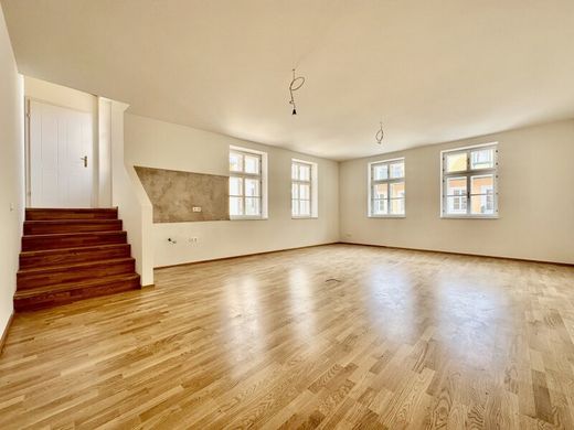 Biuro w Baden, Politischer Bezirk Baden