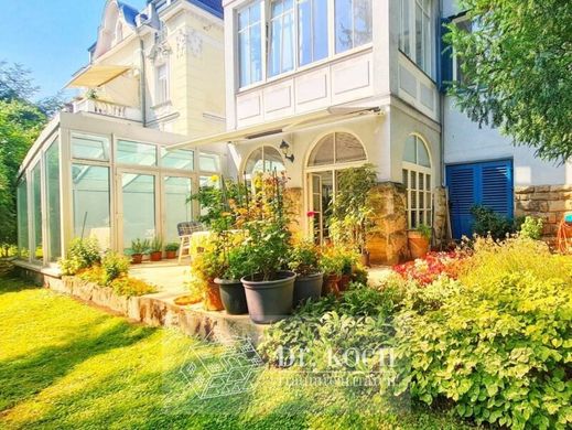 Piso / Apartamento en Gemeindebezirk Döbling, Viena