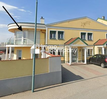 Biuro w Bruck an der Leitha, Politischer Bezirk Bruck an der Leitha