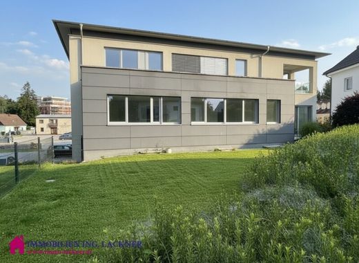 ‏משרד ב  Schärding, Politischer Bezirk Schärding