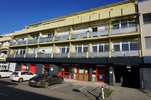 Büro in Traun, Politischer Bezirk Linz-Land