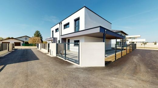 Luxury home in Siegersdorf, Politischer Bezirk Baden