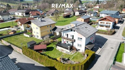 Redlham, Politischer Bezirk Vöcklabruckの高級住宅