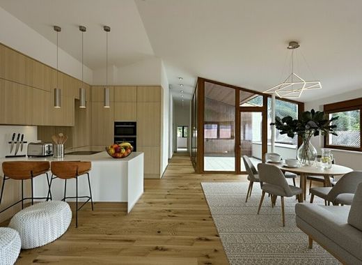 Attico a Stams, Politischer Bezirk Imst