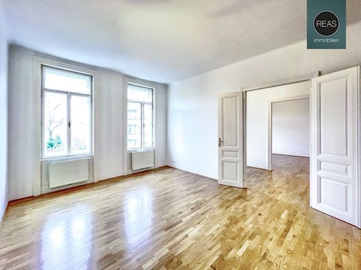 مكتب ﻓﻲ فيينا, Wien Stadt