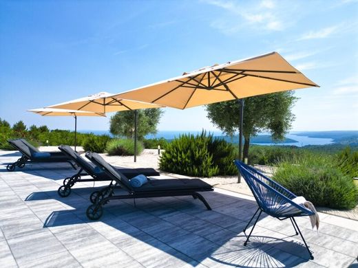 Luxe woning in Stanišovi, Raša